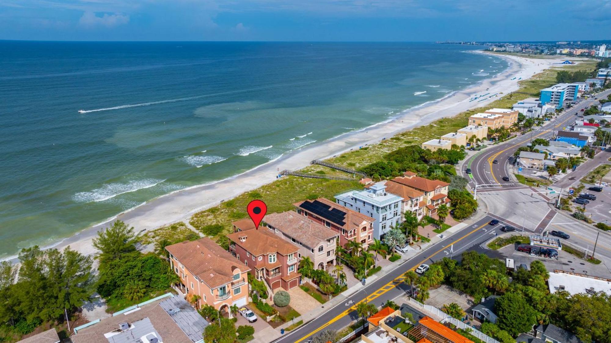 Beachfront Villa Pool Spa Fire Pit & Pool Table St. Pete Beach Exterior photo